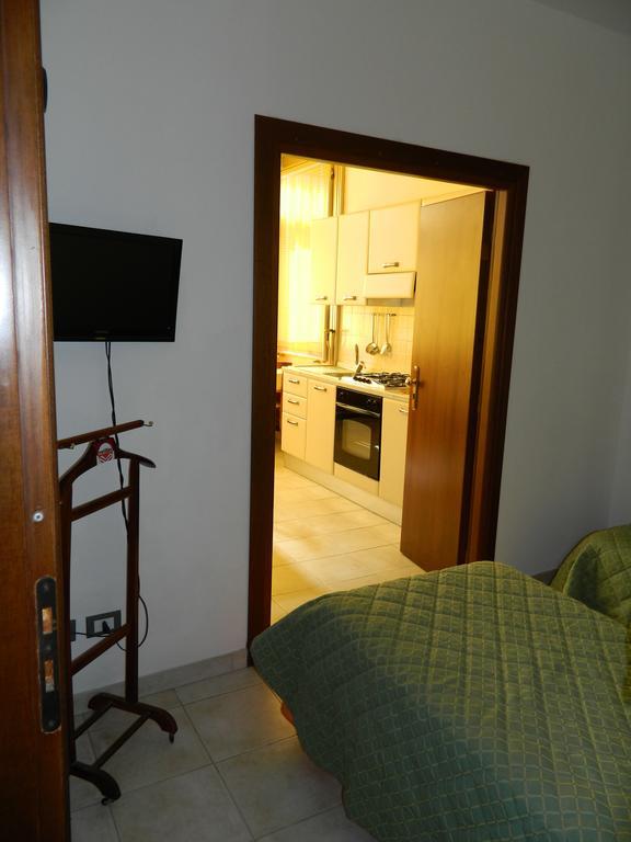 Residence Dei Fiori Bordighera Phòng bức ảnh