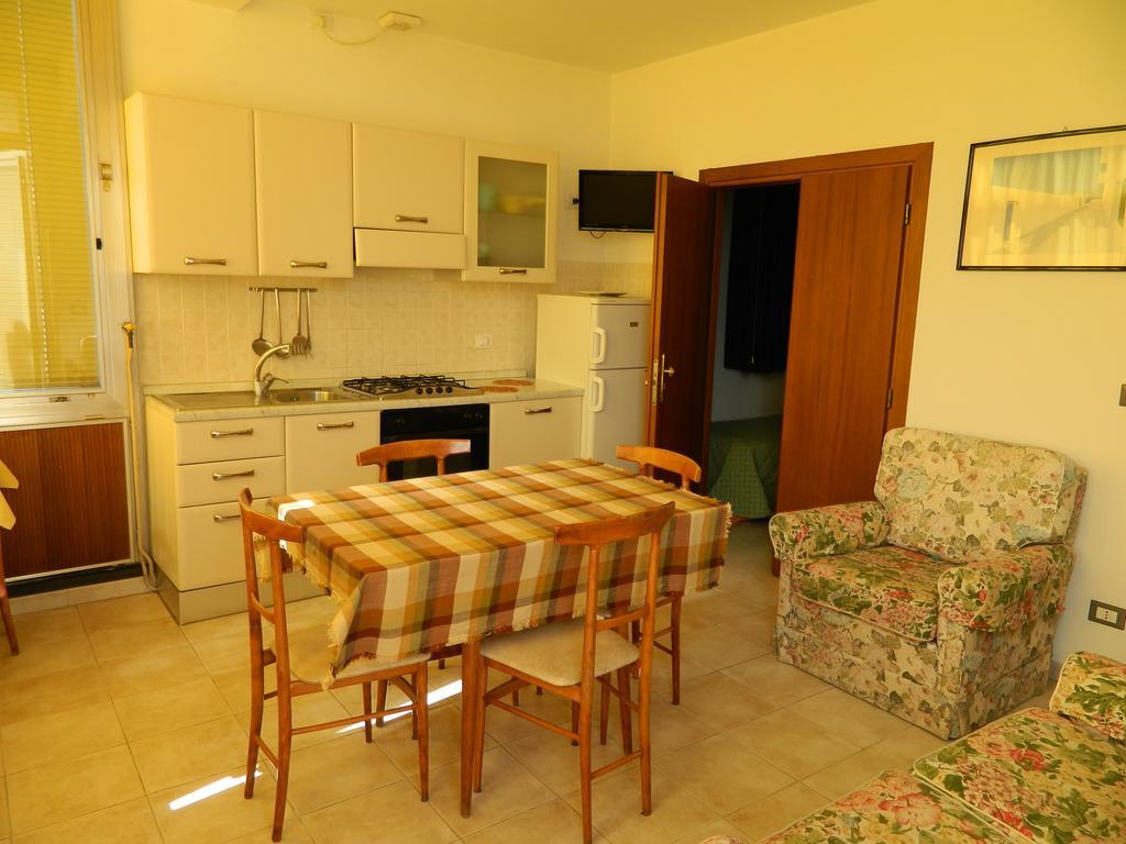 Residence Dei Fiori Bordighera Phòng bức ảnh
