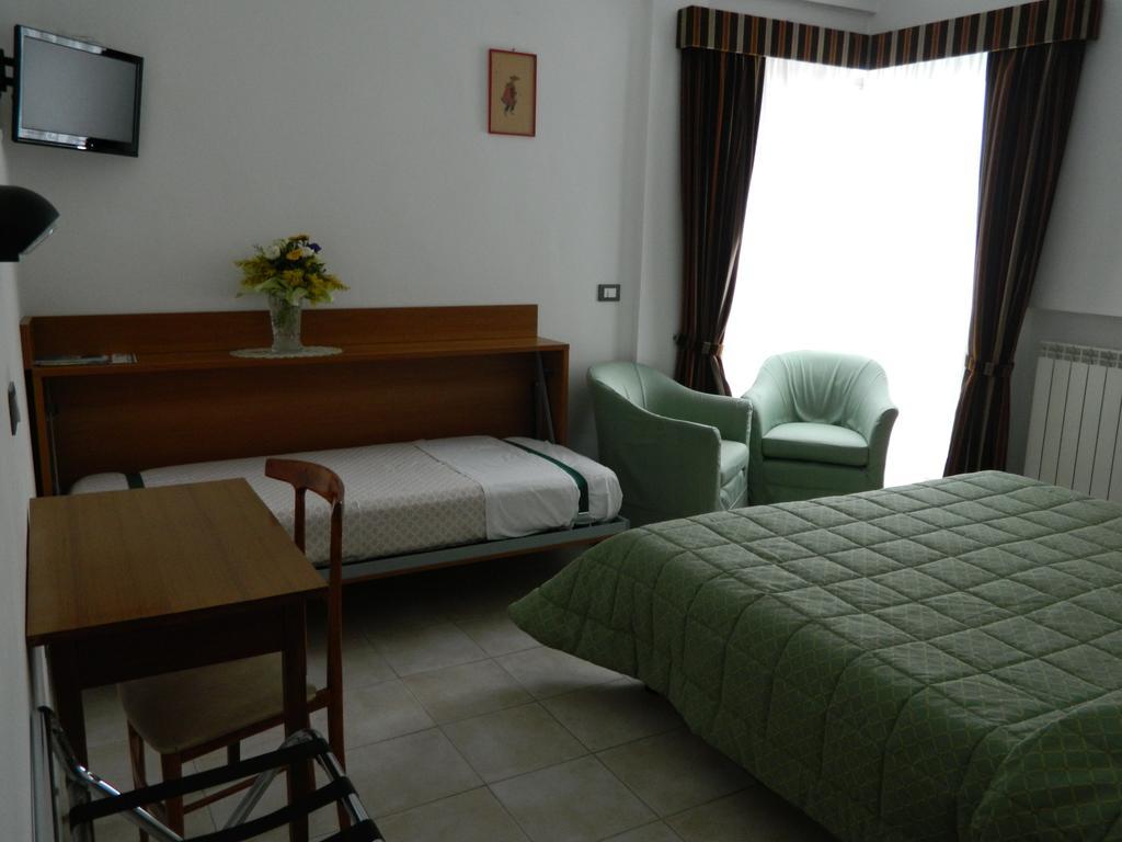 Residence Dei Fiori Bordighera Ngoại thất bức ảnh