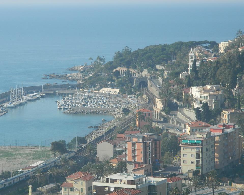 Residence Dei Fiori Bordighera Ngoại thất bức ảnh